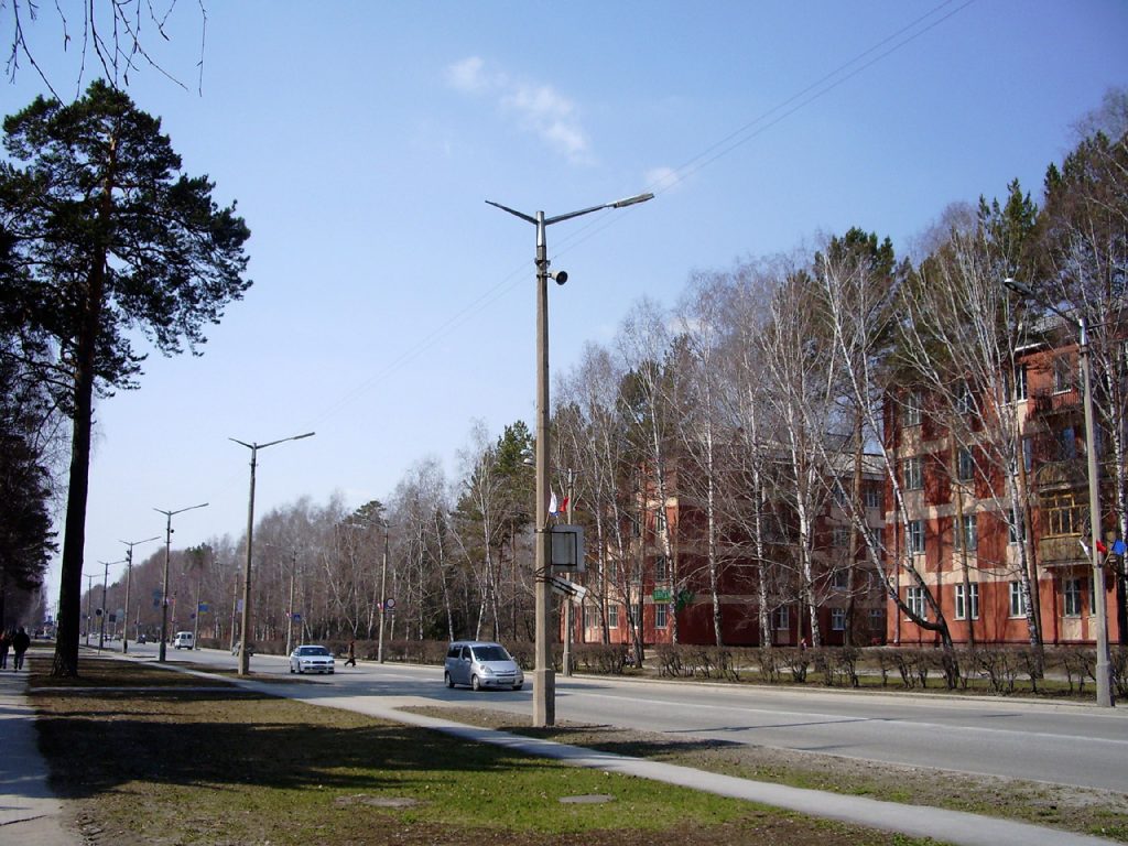 Marine Avenue. According to urban legend, built to neutralize the wave from a nuclear strike on Akadem